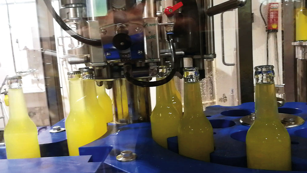 Die &bdquo;Osttiroler Limonaden&ldquo; bestehen aus den selbst hergestellten Sirupen und dem wertvollen Wasser der Romisquellen in Hopfgarten i. D.
