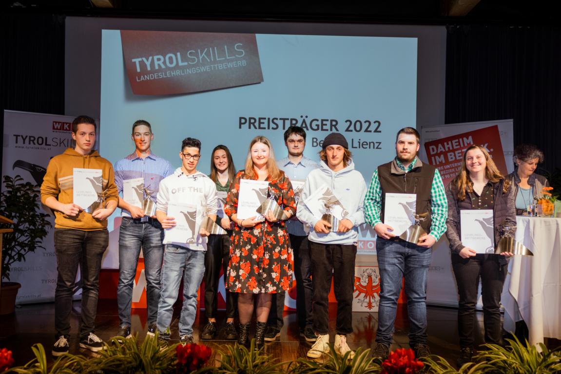 Die Drittplatzierten bei Landeswettbewerben Tyrol Skills, Foto: WK Lienz/Elias Bachmann