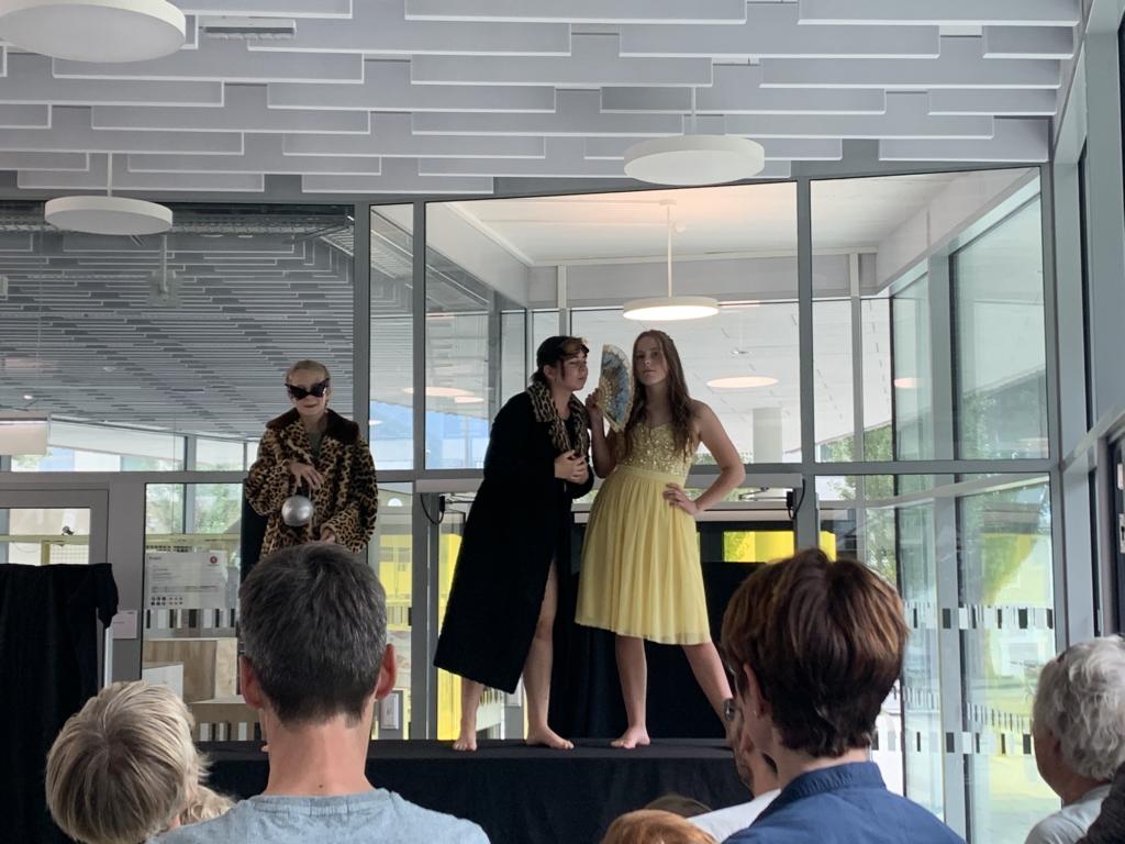 Die Theatergruppe hat Robin Hood vorgef&uuml;hrt. Foto: Unterweger