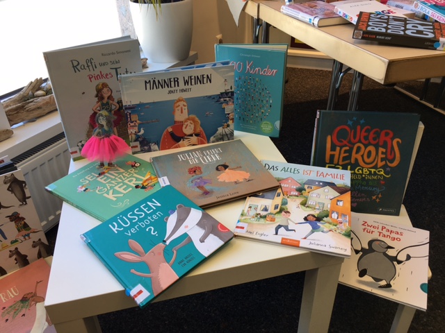 Die Kinderb&uuml;cher kommen auch bei den Vorlese-Donnerstagen zum Einsatz