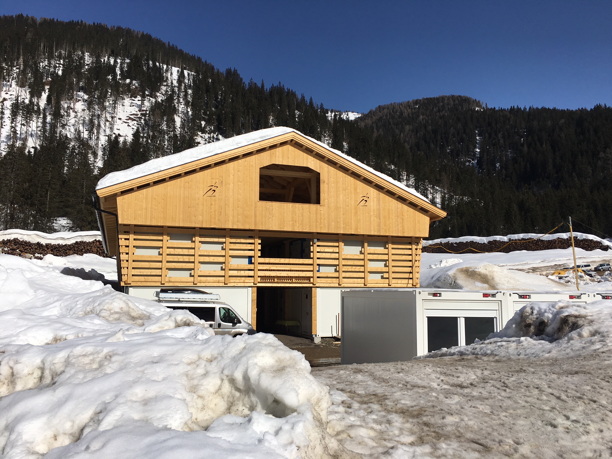 Der "Container-Stadl", Foto: Stangl