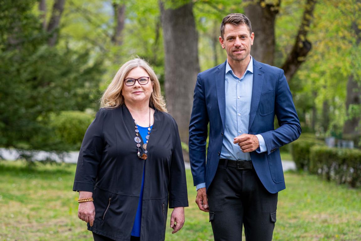 Landessprecher-Stv.In Petra Wohlfahrtst&auml;tter und Klubobmann Gebi Mair. Foto: Gr&uuml;ne