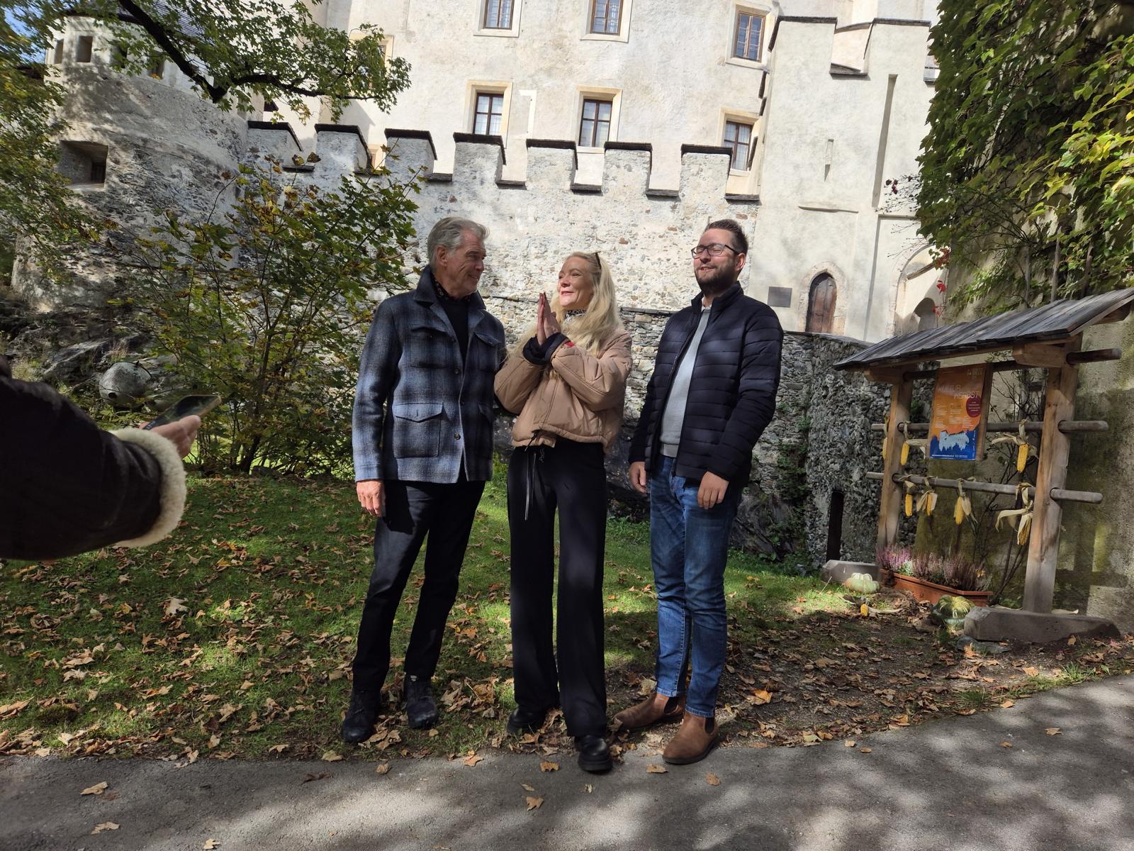 Das bleibt in Erinnerung, Schauspieler Pierce Brosnan auf Schloss Bruck Foto: Ilena Meier