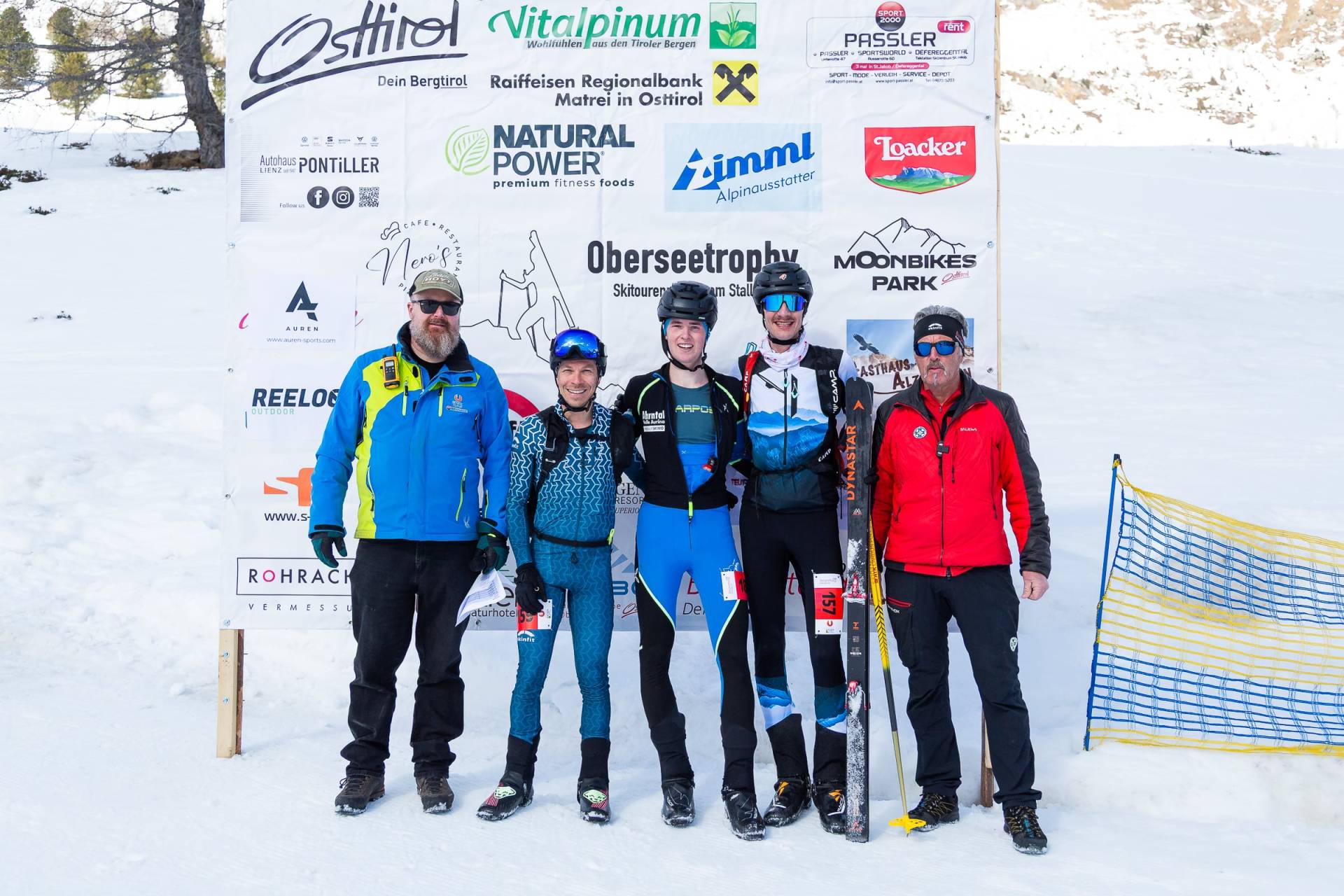 Sieger Sportklasse Herren. V.l. Clemens Obkircher Obmann SU St. Veit, Michalel Nocker, David Innerhofer, De Meo Marco, Siegfried Kristler Obmann BR Defereggental. Foto: BR Defereggental
