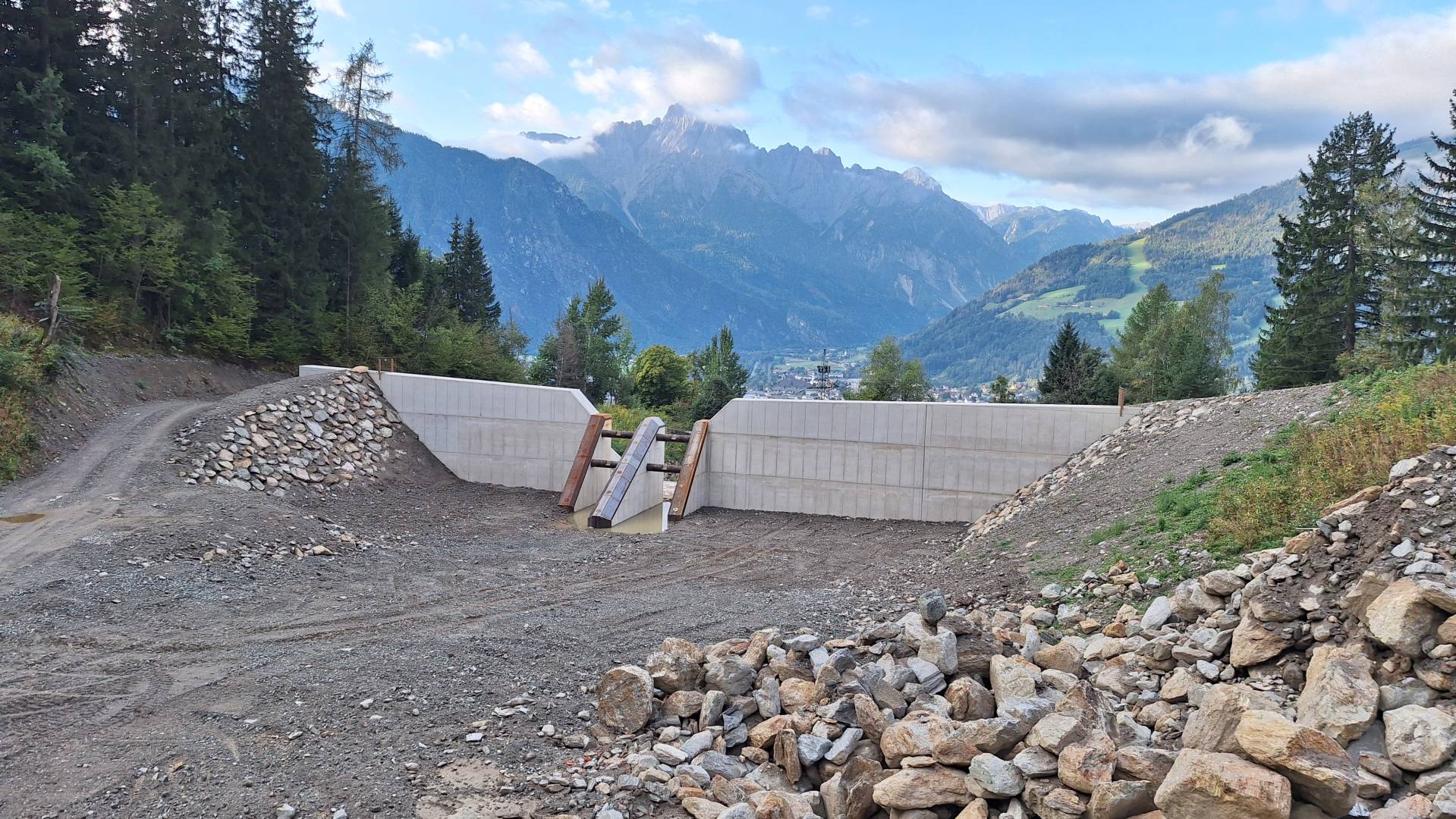 Am Grafenbach oberhalb von Lienz und Gaimberg kann heuer eine wichtige Baustufe abgeschlossen werden. Foto: WLV Osttirol