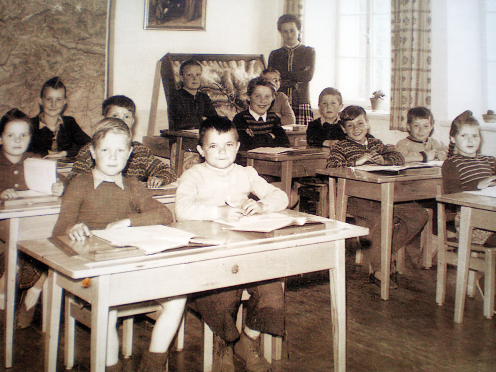 Schule P7300040