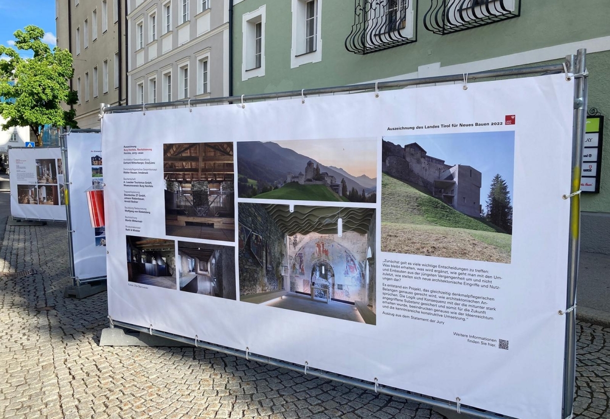 Ausstellung Landespreis "Neues Bauen Tirol" am Hauptplatz