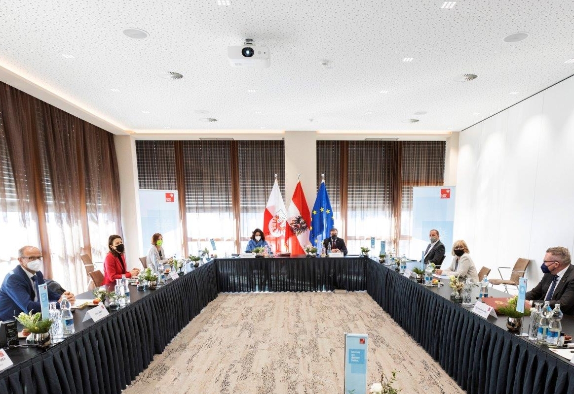 Neue Wirtschafts- und Innovationsstrategie f&uuml;r Tirol