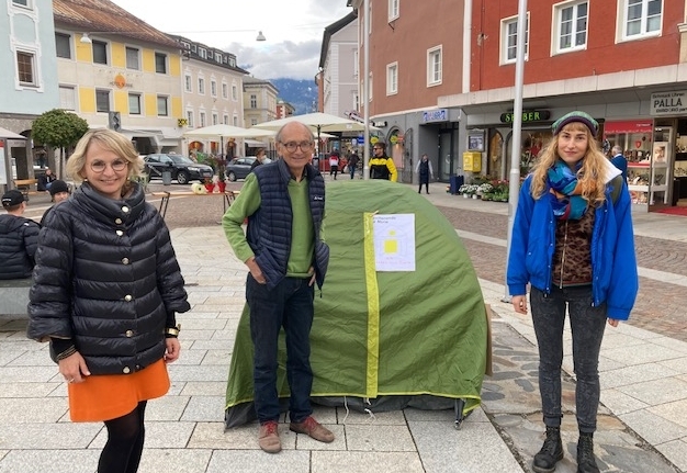 Osttiroler Gr&uuml;ne erinnern an Fl&uuml;chtlingssituation in Griechenland