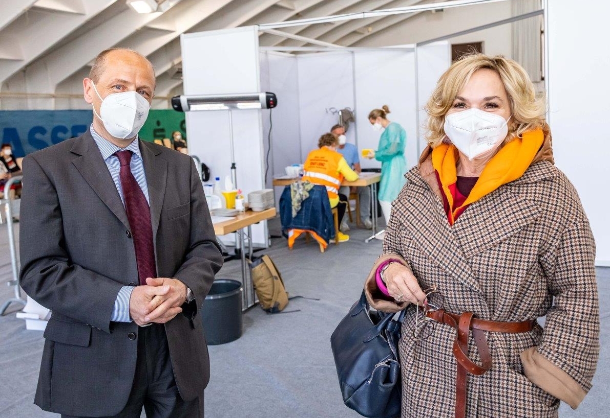 Betrieb im Impfzentrum Lienz ist angelaufen