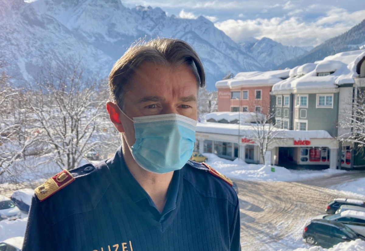 Polizei zum Jahreswechsel im Bezirk stark pr&auml;sent