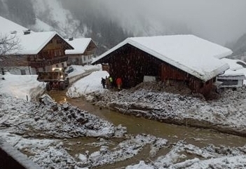 Lawinenabgang mit Sch&auml;den auch in Hopfgarten/Defereggental