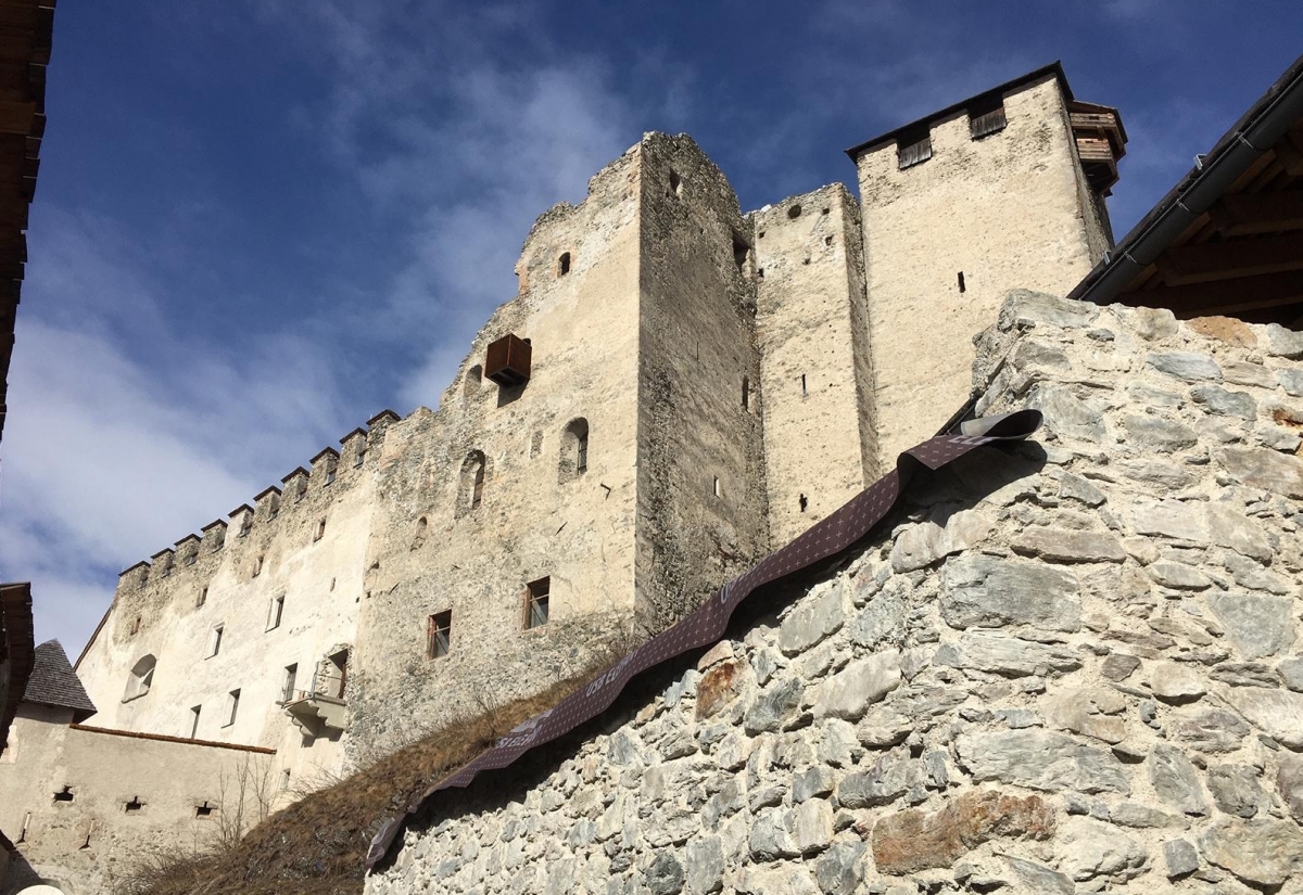 Burg Heinfels begeisterte schon 2.500 Besucher