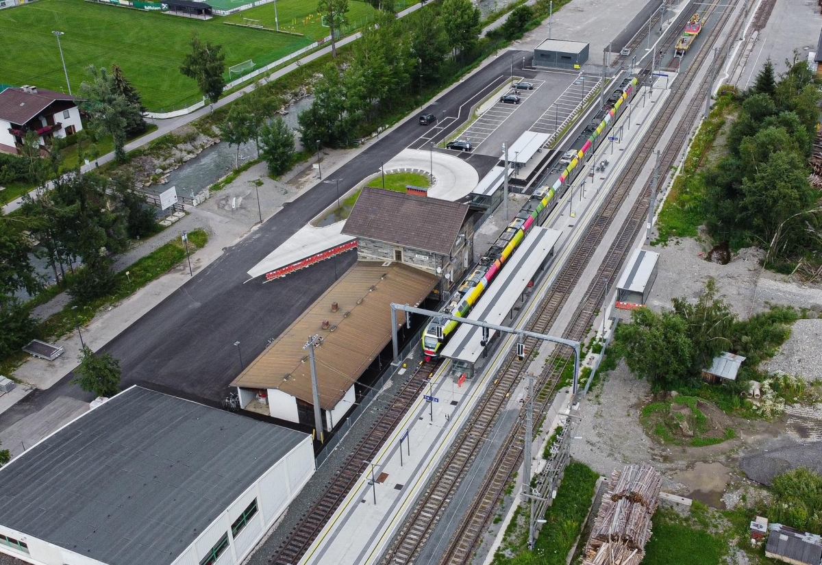 Mehr Platz und Komfort am Bahnhof Sillian