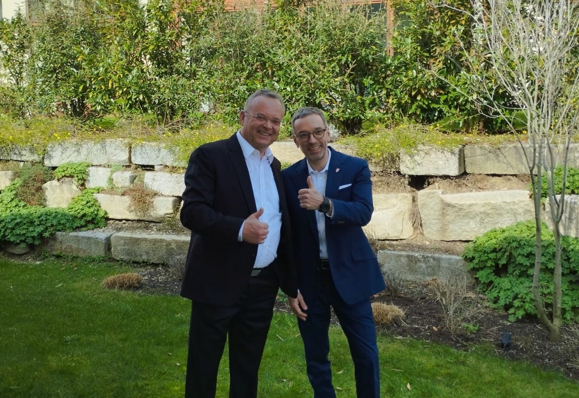 Gerald Hauser will ins Europ&auml;ische Parlament