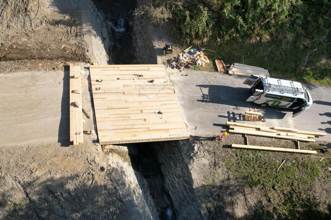 Gemeinde Assling: Platschbach-Br&uuml;cke wieder befahrbar
