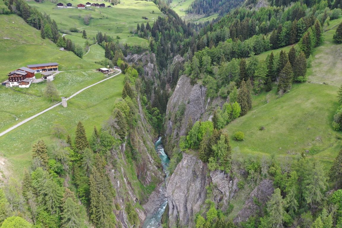 Neue H&auml;ngebr&uuml;cke soll Iseltrail noch spektakul&auml;rer machen