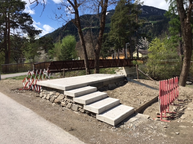 Willkommensgru&szlig; f&uuml;r Radler in Lienz bekommt neuen Standort