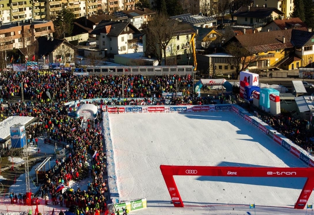 Damen-Skirennen laufen in Lienz bis 2025