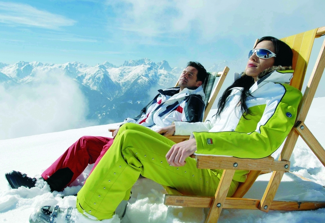 Neos Tirol f&uuml;r freiwilligen Winterschlaf der Tourismusbetriebe