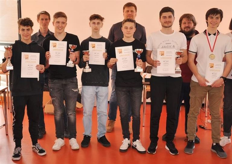 Schach: Team der HAK Lienz holt sich Tiroler Meistertitel