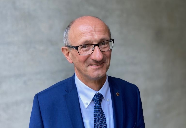 LH Mattle zu Kinderbetreuung, Strompreis und Windpark 