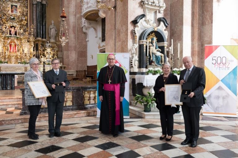 H&ouml;chste Auszeichnung der Di&ouml;zese f&uuml;r Herwig Van Staa
