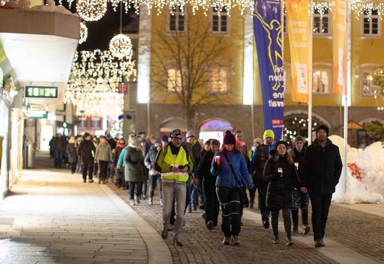 Polizei ahndet &Uuml;bertretungen bei "Lienz geht Spazieren"
