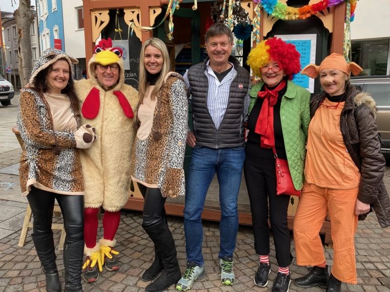 Rosenmontag in Lienz: Gute Laune f&uuml;r den guten Zweck