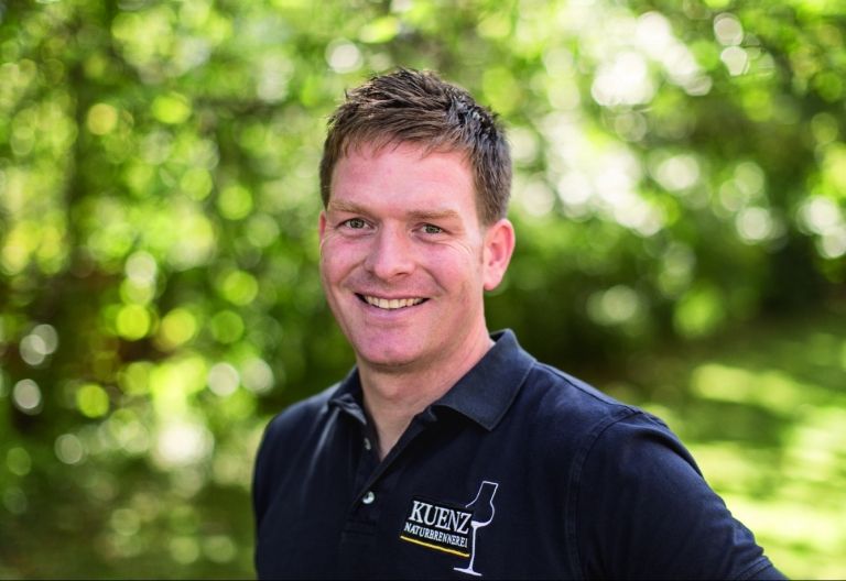 Heimvorteil, frisch gepresst: Apfelsaft aus D&ouml;lsach