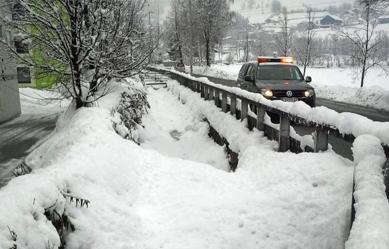 Stadtgemeinde appelliert: keine Schneeablagerung in B&auml;chen
