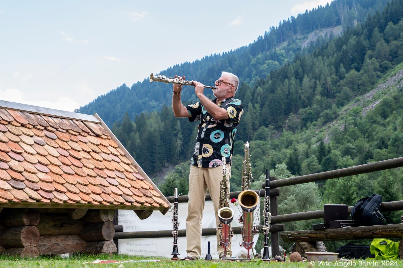 Der Saxophonist Daniele D'Agaro gab am Ziel in Timau ein Konzert. Foto: Guggenberger