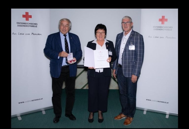 Hohe Auszeichnung f&uuml;r Elisabeth Bachler