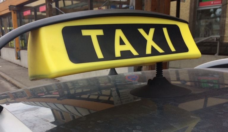 Tiroler Taxi-App funktioniert nun bundesweit