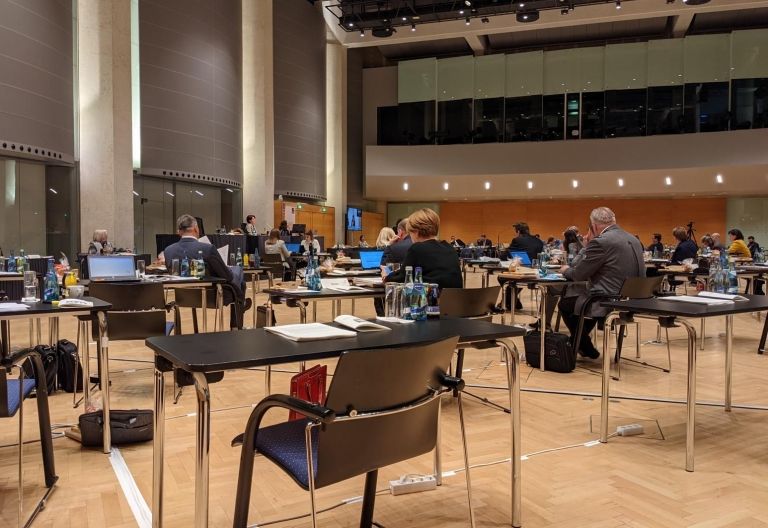 Landtag forderte Klarheit zu Tiroler Impfplan