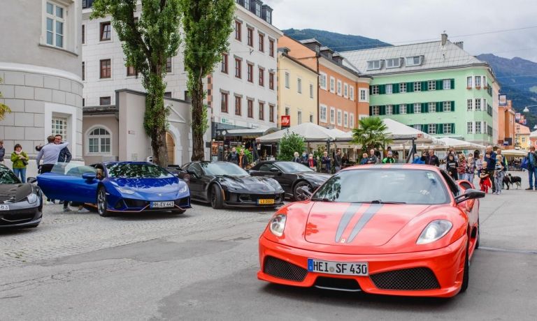 PS-starke Sportwagen in Lienz