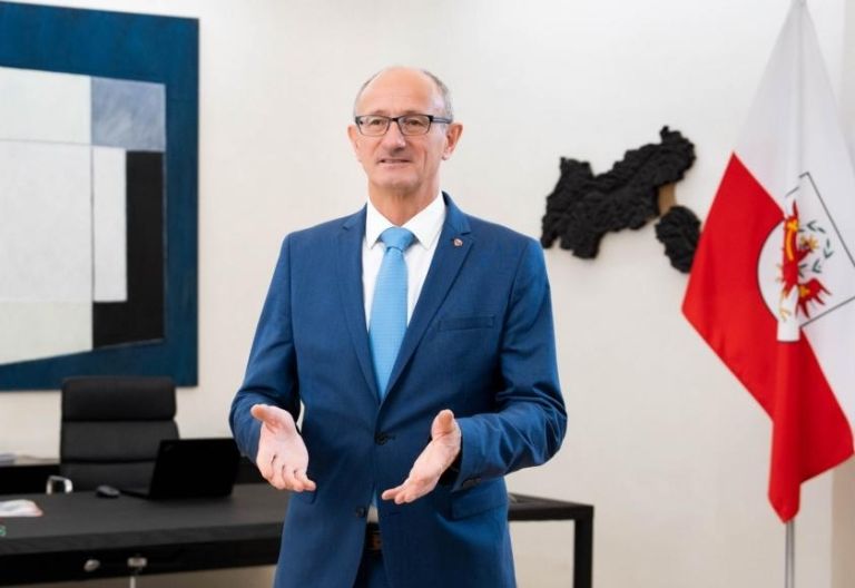 Erste Radiorede des neuen Tiroler Landeshauptmannes