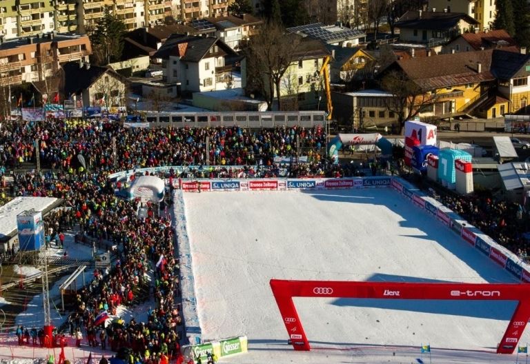 Damen-Skirennen laufen in Lienz bis 2025