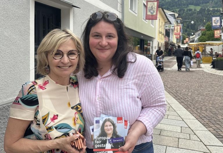 Tiroler SP&Ouml;-Kandidatin f&uuml;r EU Wahl unterwegs in Lienz