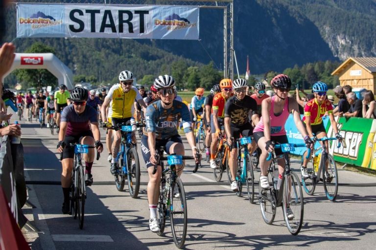 Verkehrsbehinderungen durch Radveranstaltung am Sonntag
