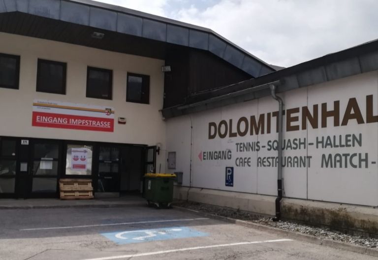 Am Freitag startet Impfzentrum in Lienzer Dolomitenhalle