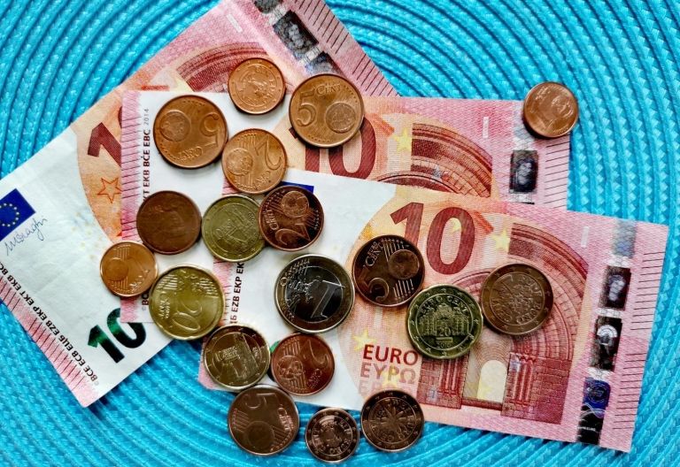 Umfrage: Ist Sparen heutzutage noch ein Thema?