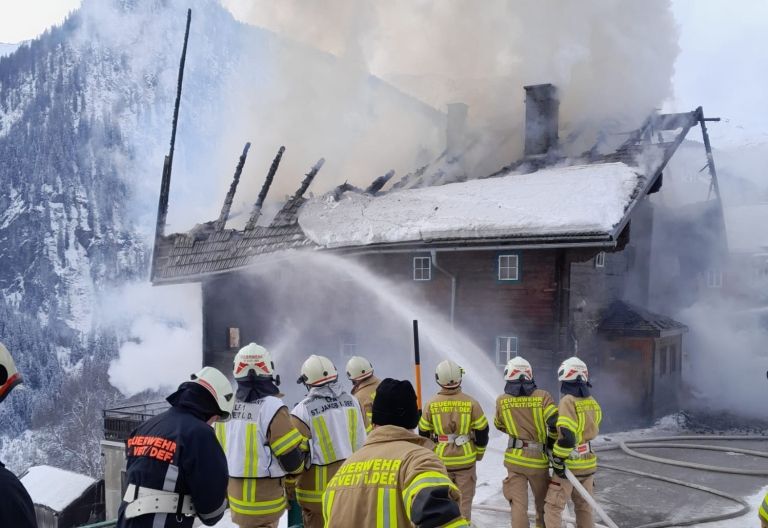 St. Veit im Defereggental: Bauernhaus abgebrannt