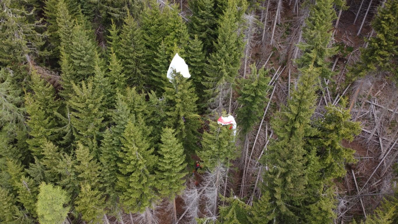 &Uuml;bersichtsbild nach einem Gleitschirmunfall Foto: Bergrettung/Tirol