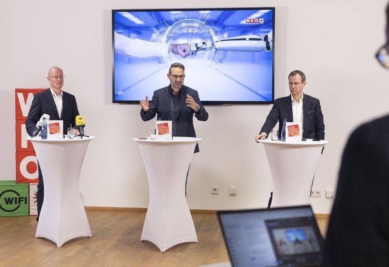 WK pr&auml;sentiert 3D um Tirol zukunftsfit zu machen