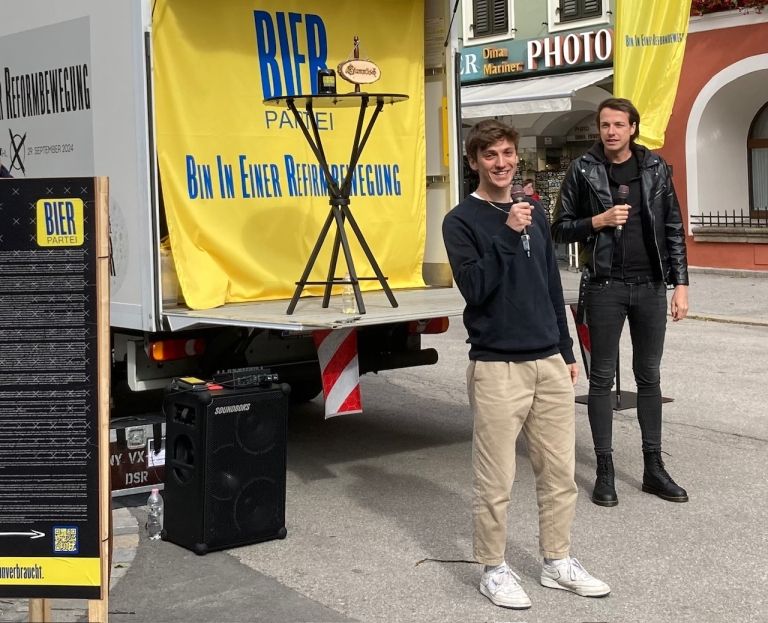 Bierpartei mit Osttiroler Kandidat auf Wahlkampftour